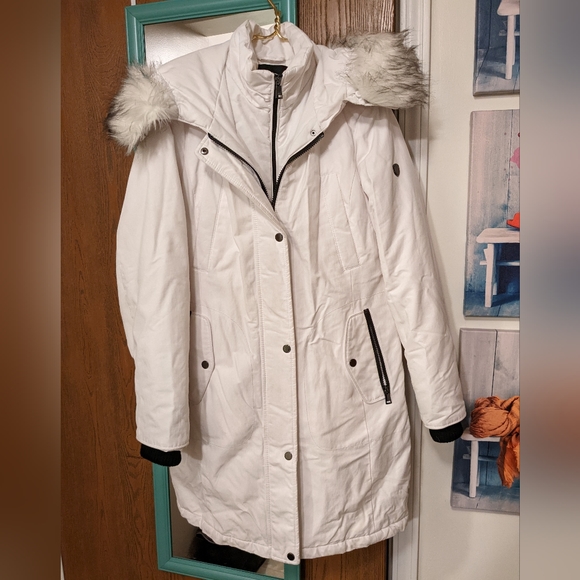 ***PRICE DROP*** I Madison Expedition Parka - Picture 6 of 6